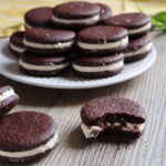 Receta de Gran Galleta de Chocolate en Sandwich: ¡Oreo Casera!