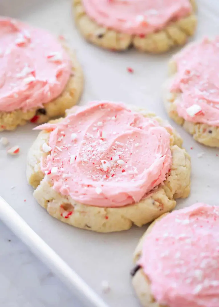 Peppermint swig cookies on a baking sheet.