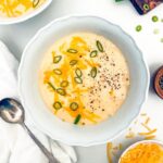 Sopa de Coliflor con Cheddar en Olla de Presión